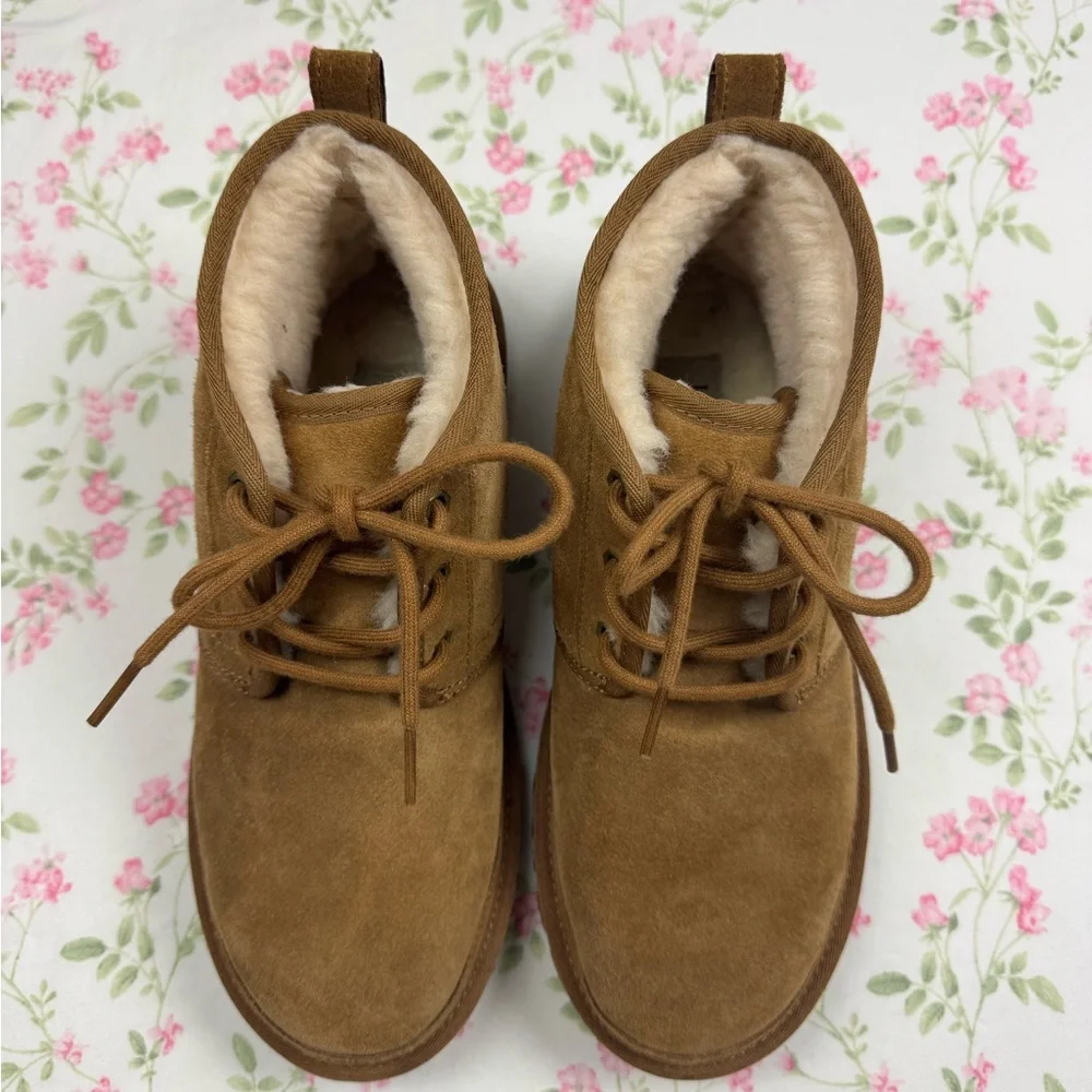UGG Men’s Neumel Suede Casual Boots in Chesnut‎ 9